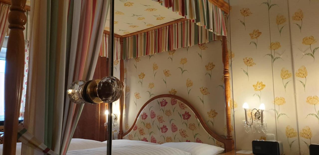 Hotel Hohenstauffen Solnohrad