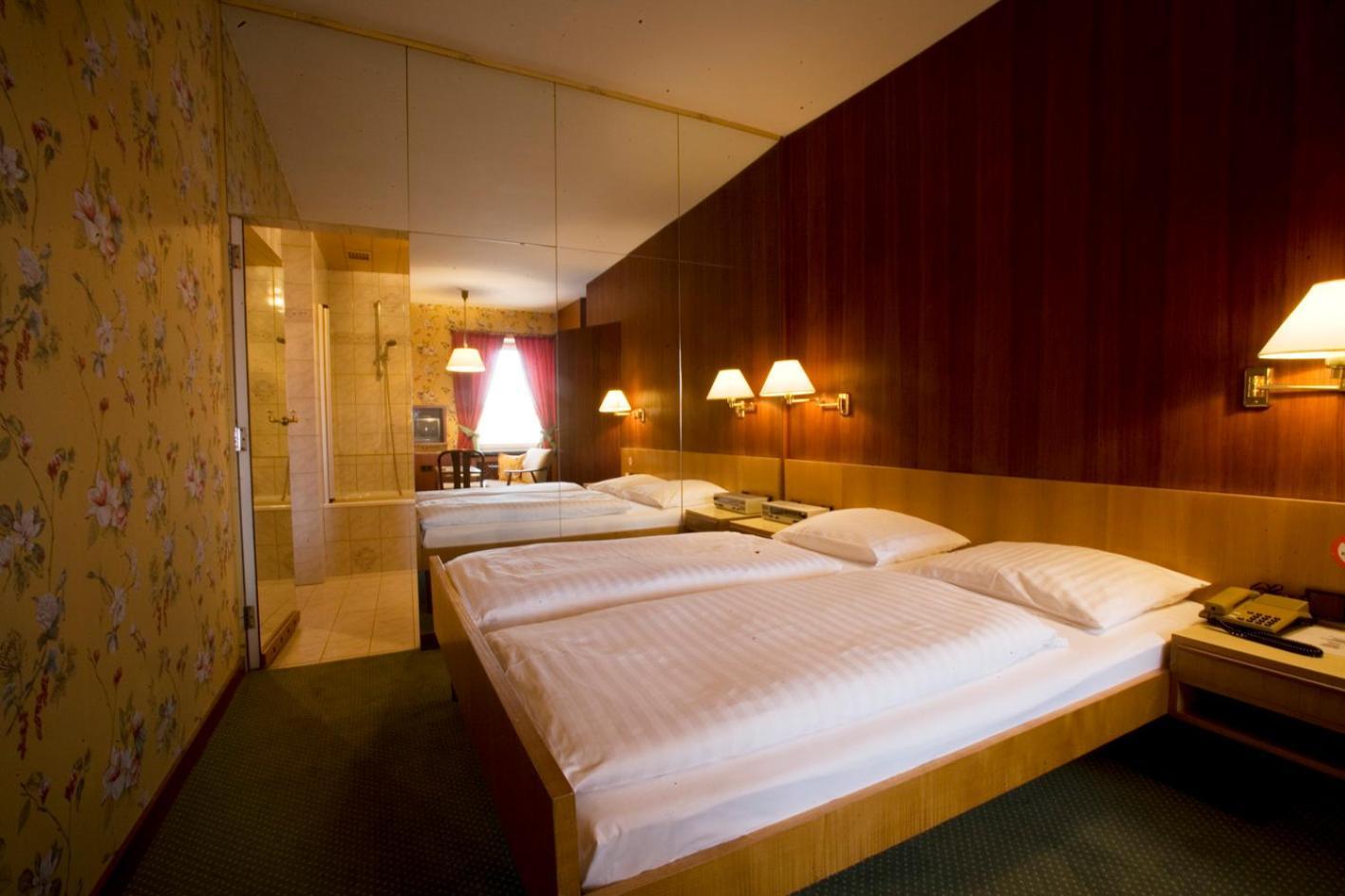 Hohenstauffen 3*