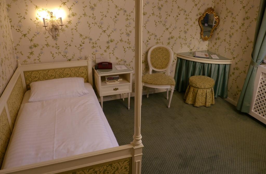 Hohenstauffen Hotel Solnohrad